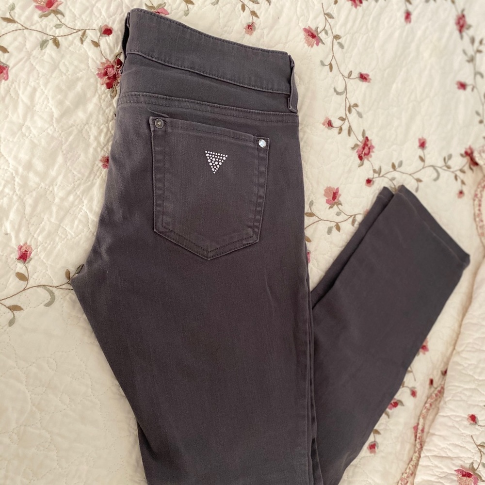 Guess gray  skinny jeans  new without tag  $15